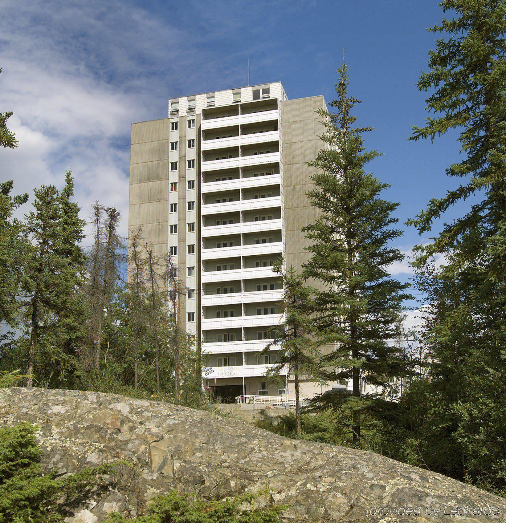 Coast Fraser Tower Yellowknife Exterior photo